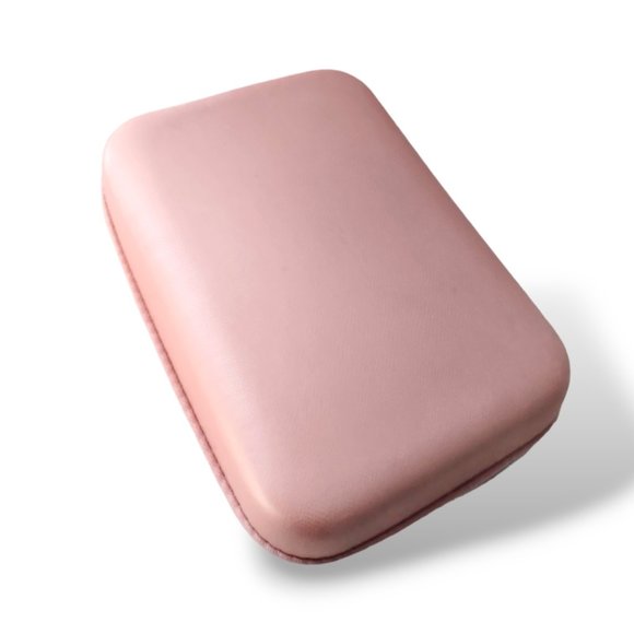 Beauty GloPRO at-home micro needling rejuvenation tool with a pink travel case - Picture 2 of 5